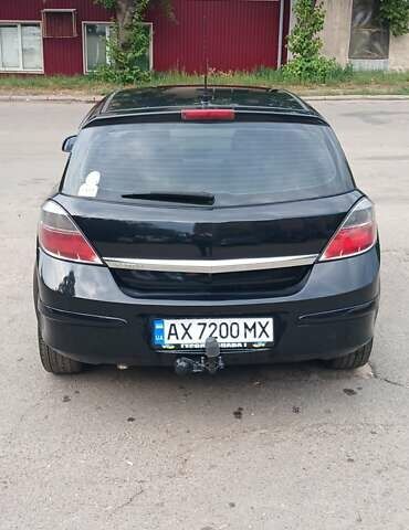 Опель Астра 2012 у Харкові на Automoto.ua Чорний Опель Астра, об'ємом двигуна 1.6 л та пробігом 201 тис. км за 6200 $, фото 3 на Automoto.ua