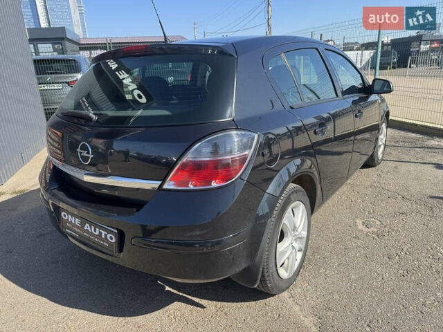 Черный Опель Астра, объемом двигателя 1.6 л и пробегом 130 тыс. км за 6990 $, фото 5 на Automoto.ua