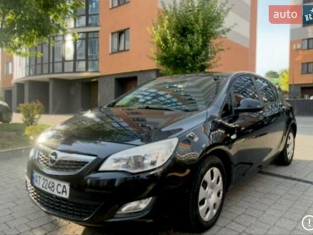 Черный Опель Астра, объемом двигателя 1.7 л и пробегом 254 тыс. км за 7300 $, фото 5 на Automoto.ua