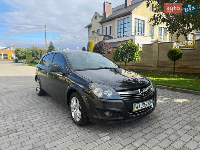 Черный Опель Астра, объемом двигателя 1.6 л и пробегом 169 тыс. км за 7250 $, фото 1 на Automoto.ua
