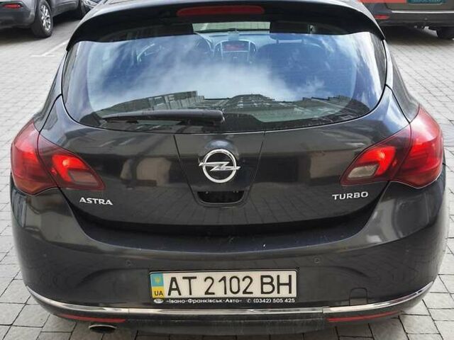 Черный Опель Астра, объемом двигателя 1.4 л и пробегом 134 тыс. км за 6800 $, фото 3 на Automoto.ua