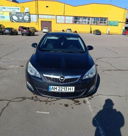 Чорний Опель Астра, об'ємом двигуна 1.36 л та пробігом 25 тис. км за 6500 $, фото 1 на Automoto.ua