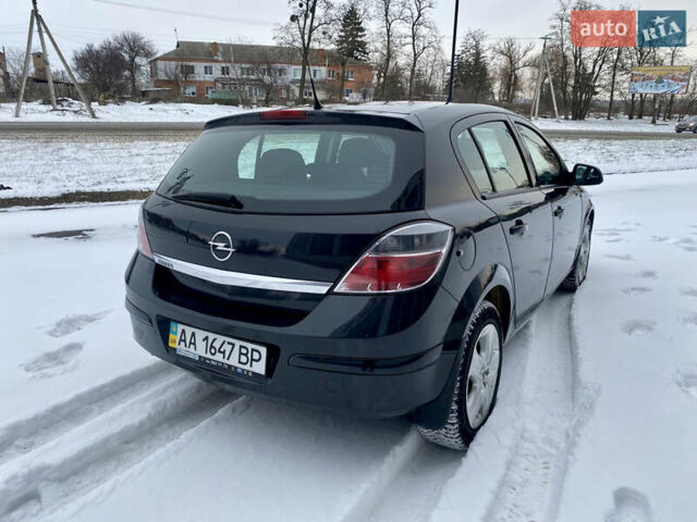 Черный Опель Астра, объемом двигателя 1.6 л и пробегом 134 тыс. км за 6400 $, фото 17 на Automoto.ua