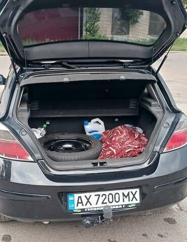 Опель Астра 2012 у Харкові на Automoto.ua Чорний Опель Астра, об'ємом двигуна 1.6 л та пробігом 201 тис. км за 6200 $, фото 10 на Automoto.ua