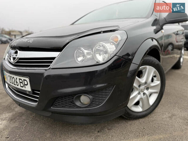 Черный Опель Астра, объемом двигателя 1.6 л и пробегом 169 тыс. км за 6750 $, фото 37 на Automoto.ua