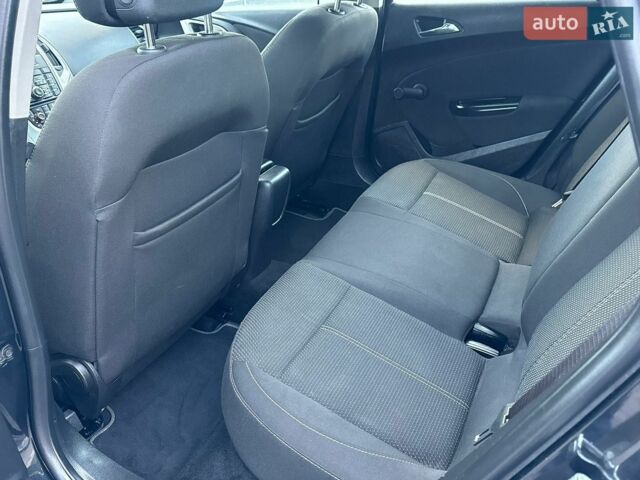 Черный Опель Астра, объемом двигателя 1.7 л и пробегом 297 тыс. км за 6800 $, фото 22 на Automoto.ua