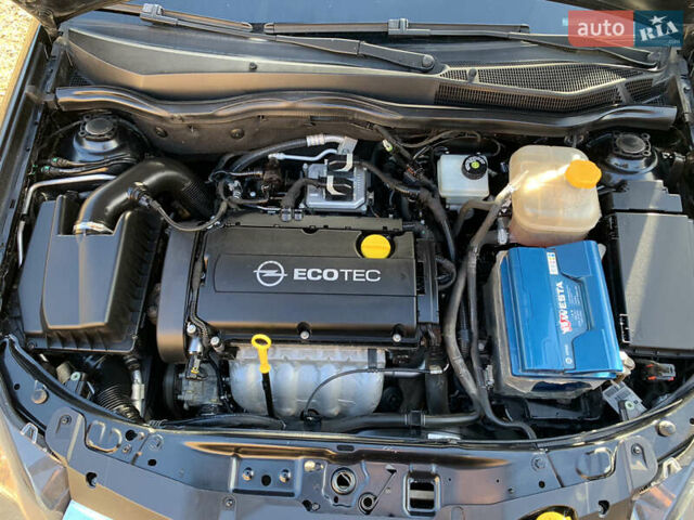 Черный Опель Астра, объемом двигателя 1.6 л и пробегом 69 тыс. км за 6900 $, фото 14 на Automoto.ua