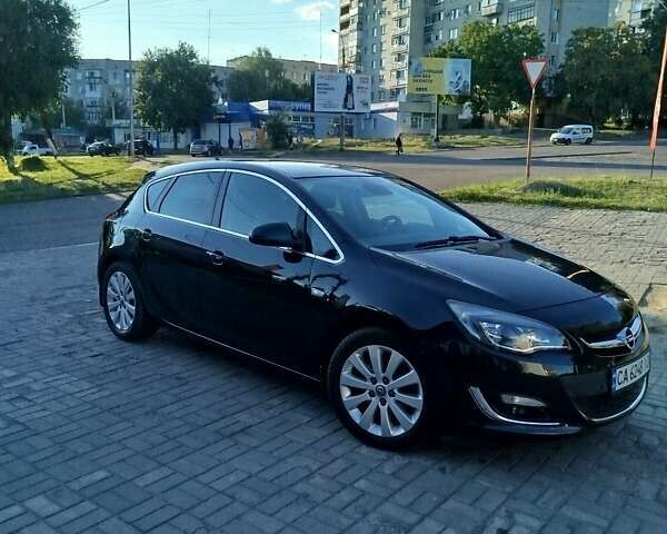 Черный Опель Астра, объемом двигателя 1.6 л и пробегом 237 тыс. км за 9700 $, фото 6 на Automoto.ua