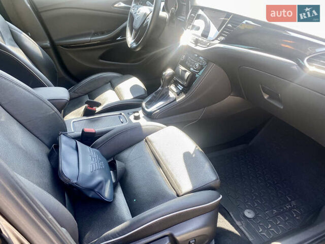 Черный Опель Астра, объемом двигателя 1.6 л и пробегом 175 тыс. км за 14176 $, фото 22 на Automoto.ua