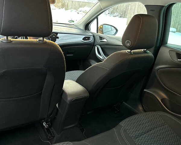 Чорний Опель Астра, об'ємом двигуна 1.6 л та пробігом 257 тис. км за 12600 $, фото 26 на Automoto.ua