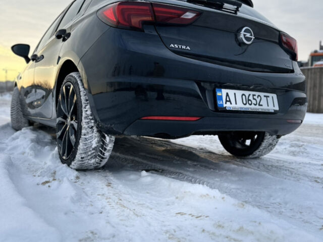 Чорний Опель Астра, об'ємом двигуна 1.6 л та пробігом 257 тис. км за 12200 $, фото 15 на Automoto.ua