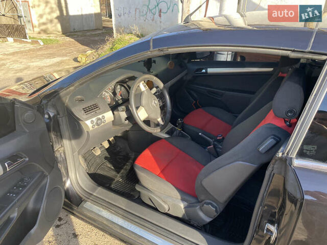 Чорний Опель Астра, об'ємом двигуна 1.6 л та пробігом 183 тис. км за 4500 $, фото 18 на Automoto.ua