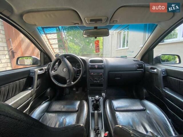 Чорний Опель Астра, об'ємом двигуна 1.6 л та пробігом 346 тис. км за 2300 $, фото 9 на Automoto.ua