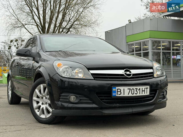 Черный Опель Астра, объемом двигателя 1.6 л и пробегом 215 тыс. км за 3999 $, фото 6 на Automoto.ua