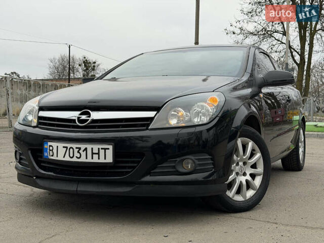 Черный Опель Астра, объемом двигателя 1.6 л и пробегом 215 тыс. км за 3999 $, фото 1 на Automoto.ua