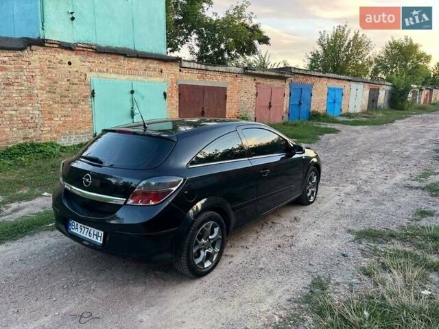 Черный Опель Астра, объемом двигателя 1.7 л и пробегом 320 тыс. км за 4500 $, фото 3 на Automoto.ua