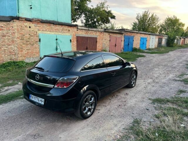 Черный Опель Астра, объемом двигателя 1.7 л и пробегом 320 тыс. км за 4500 $, фото 2 на Automoto.ua