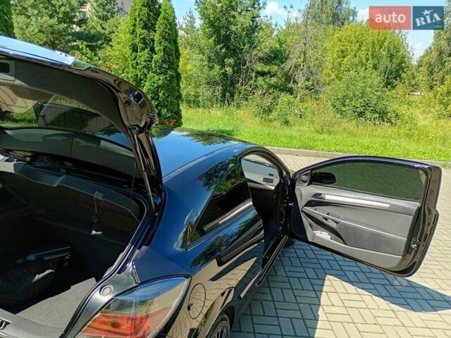 Черный Опель Астра, объемом двигателя 1.36 л и пробегом 230 тыс. км за 4000 $, фото 6 на Automoto.ua