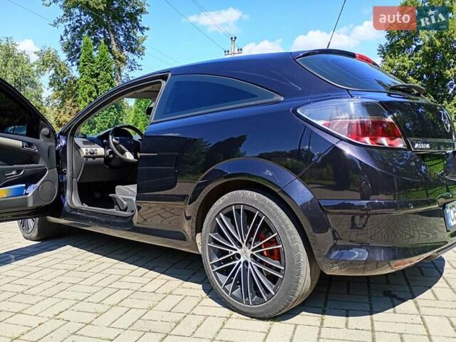 Черный Опель Астра, объемом двигателя 1.36 л и пробегом 230 тыс. км за 4000 $, фото 5 на Automoto.ua