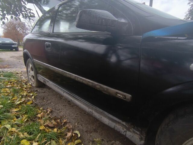 Опель Астра 2009 в Фастове на Automoto.ua Черный Опель Астра, объемом двигателя 0 л и пробегом 305 тыс. км за 600 $, фото 2 на Automoto.ua