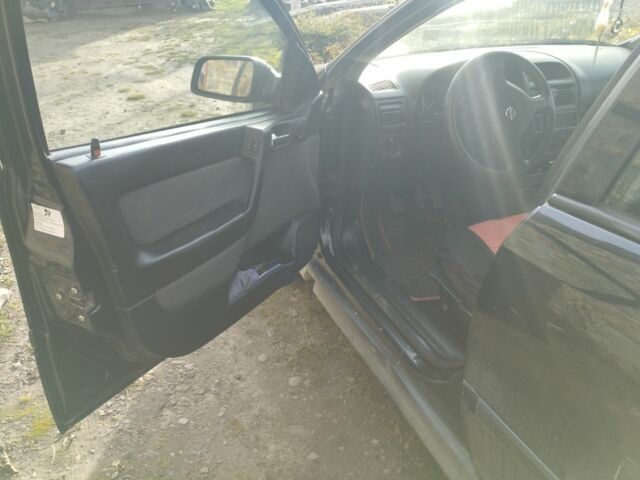 Чорний Опель Астра, об'ємом двигуна 1.7 л та пробігом 395 тис. км за 2800 $, фото 2 на Automoto.ua