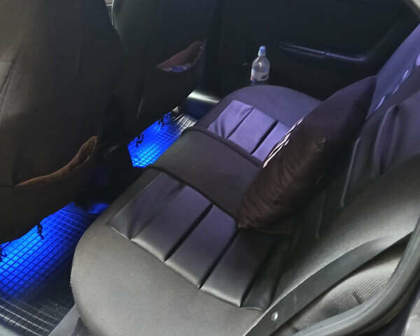 Черный Опель Астра, объемом двигателя 1.6 л и пробегом 274 тыс. км за 3500 $, фото 7 на Automoto.ua