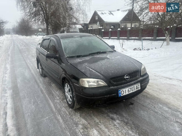 Чорний Опель Астра, об'ємом двигуна 1.4 л та пробігом 280 тис. км за 2350 $, фото 3 на Automoto.ua