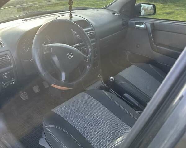 Чорний Опель Астра, об'ємом двигуна 1.4 л та пробігом 215 тис. км за 3500 $, фото 6 на Automoto.ua