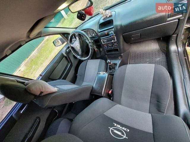 Чорний Опель Астра, об'ємом двигуна 1.4 л та пробігом 320 тис. км за 3750 $, фото 3 на Automoto.ua