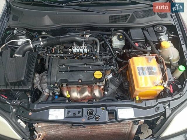 Чорний Опель Астра, об'ємом двигуна 1.36 л та пробігом 225 тис. км за 3790 $, фото 14 на Automoto.ua