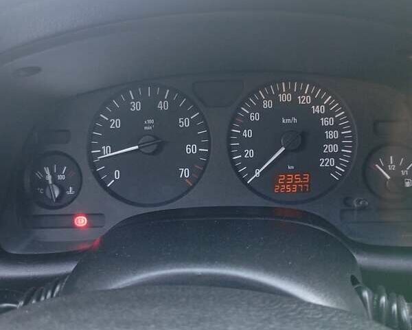 Чорний Опель Астра, об'ємом двигуна 1.36 л та пробігом 225 тис. км за 3790 $, фото 11 на Automoto.ua