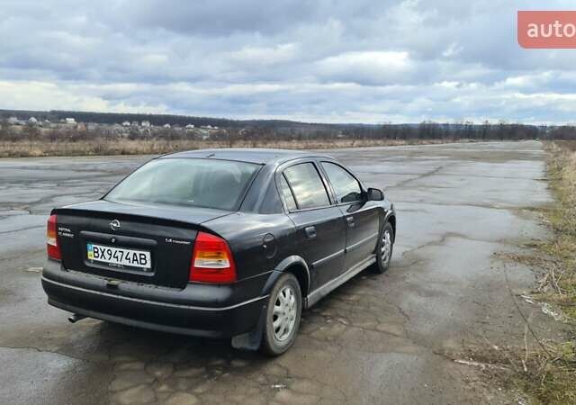 Черный Опель Астра, объемом двигателя 1.39 л и пробегом 280 тыс. км за 3300 $, фото 10 на Automoto.ua
