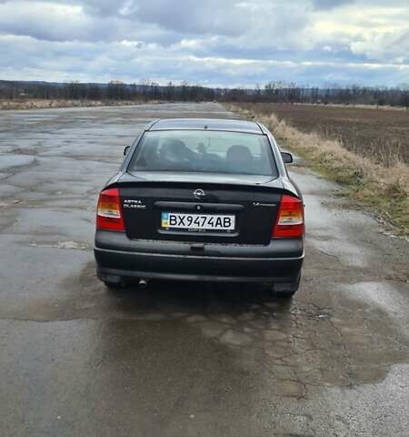 Черный Опель Астра, объемом двигателя 1.39 л и пробегом 280 тыс. км за 3300 $, фото 9 на Automoto.ua