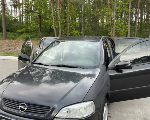 Чорний Опель Астра, об'ємом двигуна 1.4 л та пробігом 285 тис. км за 2550 $, фото 21 на Automoto.ua