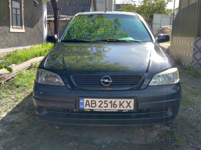 Черный Опель Астра, объемом двигателя 1.4 л и пробегом 304 тыс. км за 3250 $, фото 1 на Automoto.ua