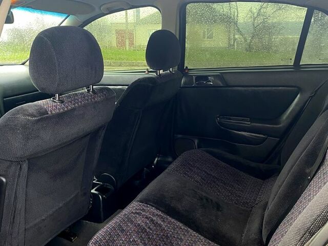 Чорний Опель Астра, об'ємом двигуна 1.6 л та пробігом 333 тис. км за 3600 $, фото 4 на Automoto.ua