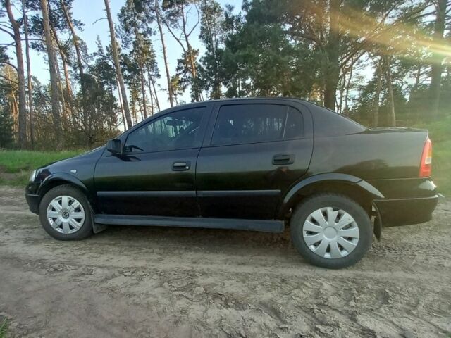 Черный Опель Астра, объемом двигателя 0 л и пробегом 340 тыс. км за 3000 $, фото 3 на Automoto.ua