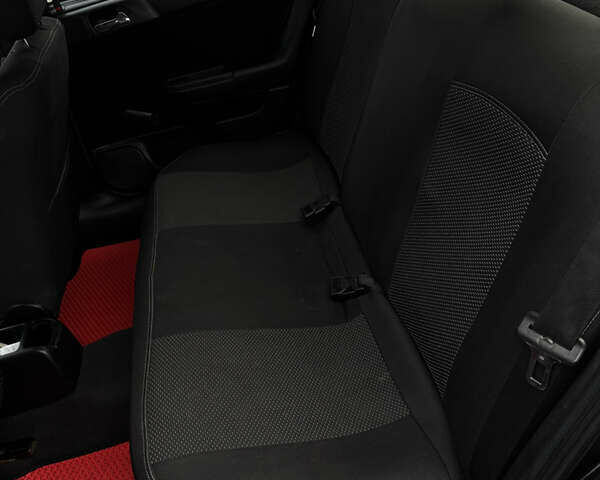 Черный Опель Астра, объемом двигателя 2 л и пробегом 300 тыс. км за 3800 $, фото 7 на Automoto.ua