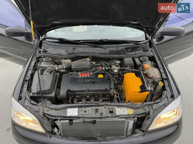 Чорний Опель Астра, об'ємом двигуна 1.6 л та пробігом 212 тис. км за 2999 $, фото 29 на Automoto.ua