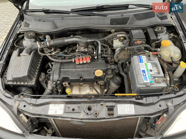 Чорний Опель Астра, об'ємом двигуна 1.36 л та пробігом 198 тис. км за 3950 $, фото 17 на Automoto.ua