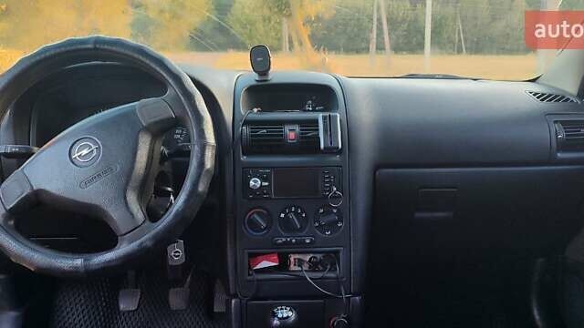 Чорний Опель Астра, об'ємом двигуна 1.4 л та пробігом 281 тис. км за 2500 $, фото 13 на Automoto.ua