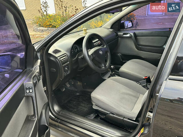 Опель Астра 2007 в Новом Буге на Automoto.ua Черный Опель Астра, объемом двигателя 1.6 л и пробегом 152 тыс. км за 3800 $, фото 11 на Automoto.ua