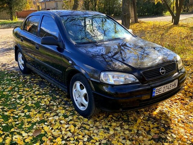 Черный Опель Астра, объемом двигателя 1.4 л и пробегом 168 тыс. км за 2450 $, фото 1 на Automoto.ua