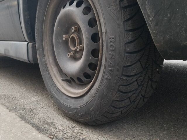 Черный Опель Астра, объемом двигателя 0 л и пробегом 195 тыс. км за 2400 $, фото 16 на Automoto.ua