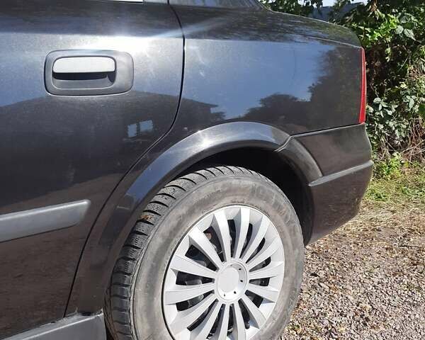 Чорний Опель Астра, об'ємом двигуна 1.6 л та пробігом 220 тис. км за 3500 $, фото 33 на Automoto.ua