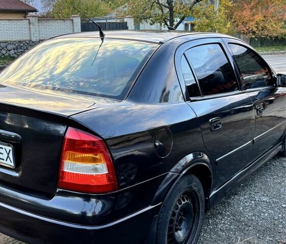 Чорний Опель Астра, об'ємом двигуна 1.4 л та пробігом 250 тис. км за 2500 $, фото 4 на Automoto.ua