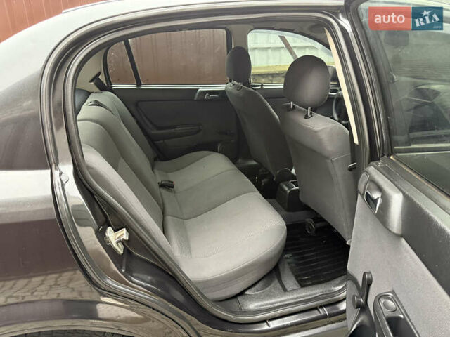 Чорний Опель Астра, об'ємом двигуна 1.4 л та пробігом 160 тис. км за 4000 $, фото 24 на Automoto.ua