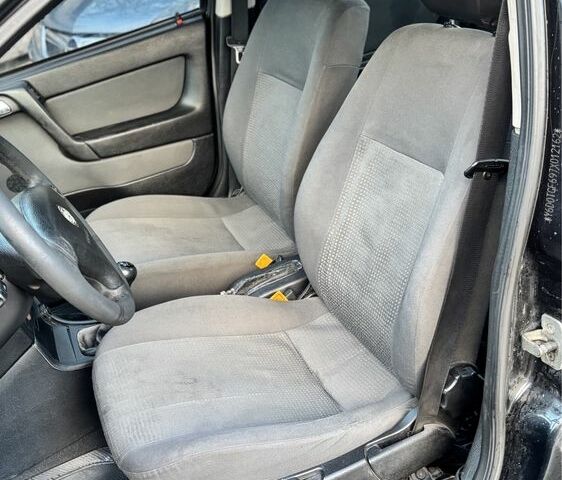 Чорний Опель Астра, об'ємом двигуна 1.4 л та пробігом 250 тис. км за 2500 $, фото 9 на Automoto.ua