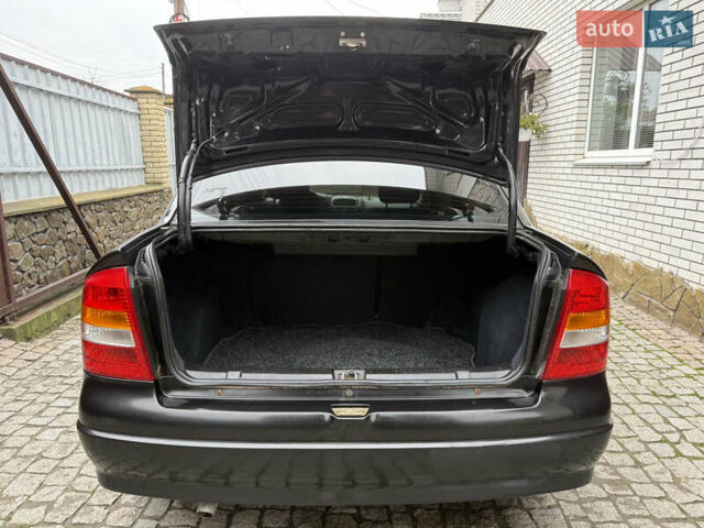 Чорний Опель Астра, об'ємом двигуна 1.4 л та пробігом 160 тис. км за 4000 $, фото 20 на Automoto.ua