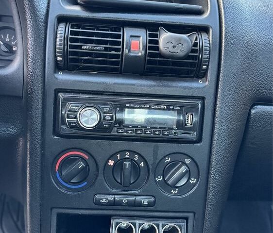 Чорний Опель Астра, об'ємом двигуна 1.4 л та пробігом 250 тис. км за 2500 $, фото 10 на Automoto.ua